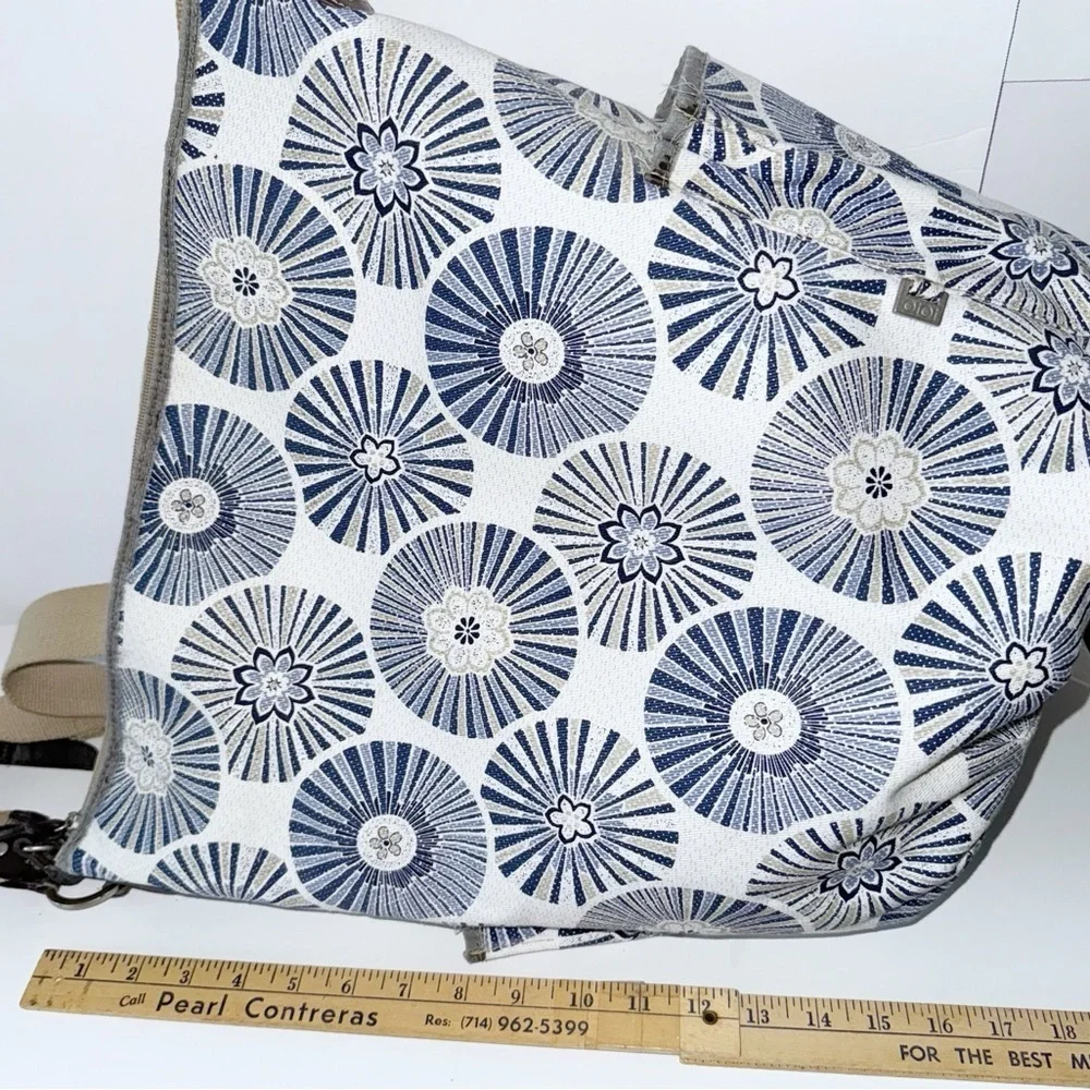 Oioi Be Spicy Diaper Bag Messenger Navy Medallion on Ivory Design